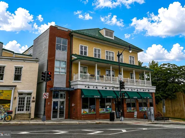 343 Cedar St NW APT 12, Washington, DC 20012