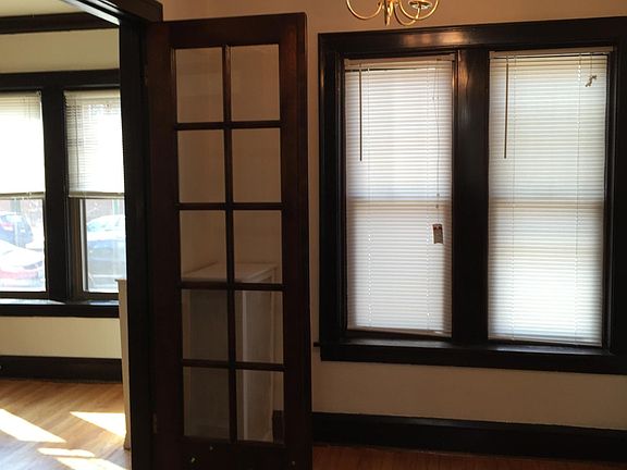 5th image of 4309 N Keeler Ave APT 1W
