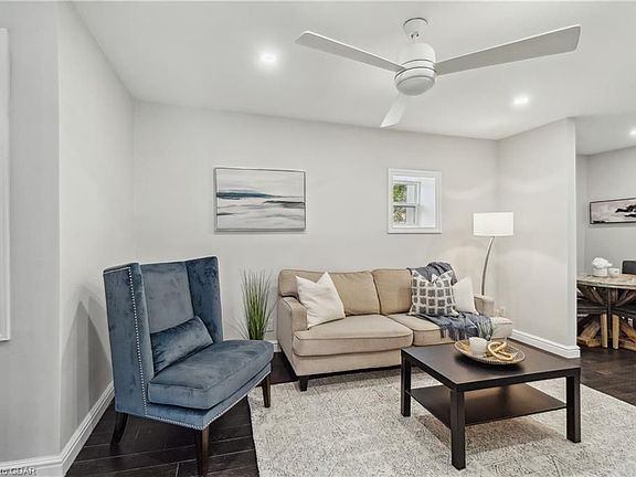 5th image of 200 Waterloo Ave #1