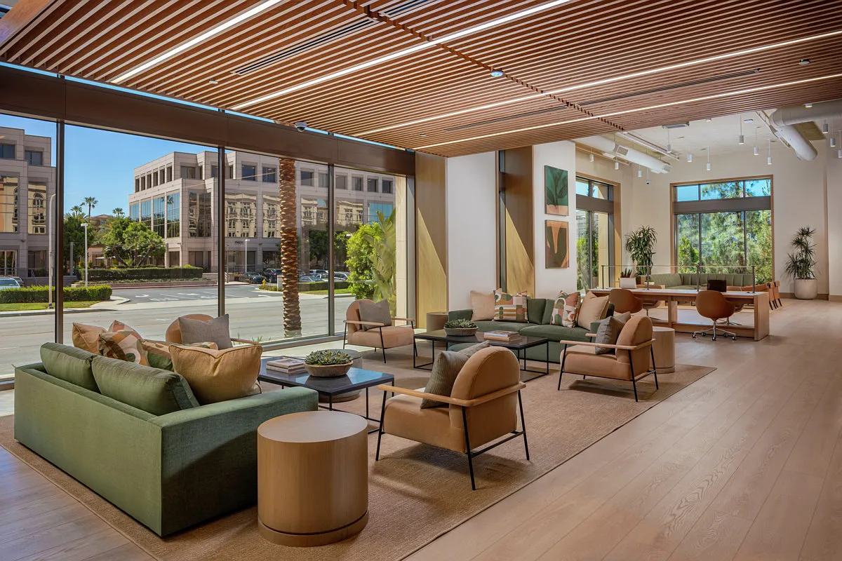 Pacifica Place at Irvine Spectrum — Photo 3