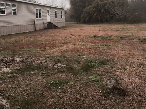 3rd image of 4700 Amanda Dr