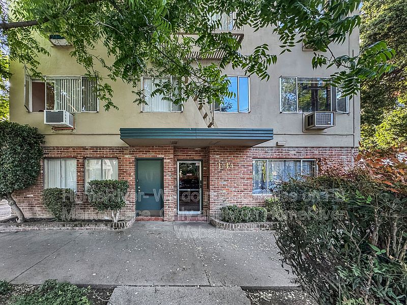 1st image of 1414 18th St APT 9