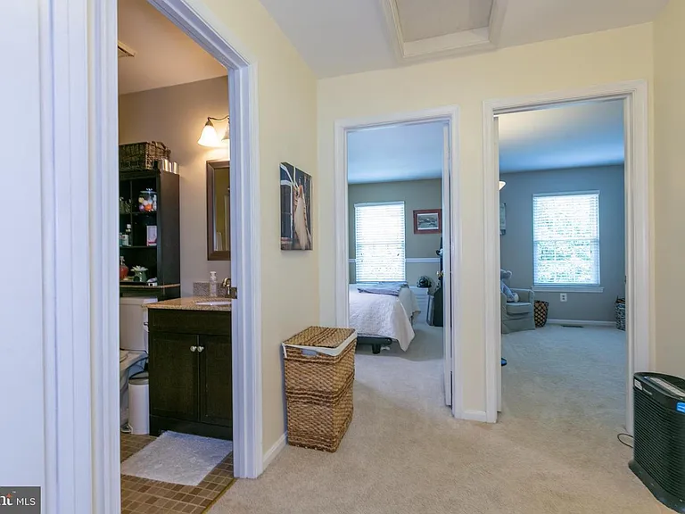 13662 Barren Springs Ct — Photo 39
