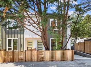 3836 35th Ave W #B, Seattle, WA 98199