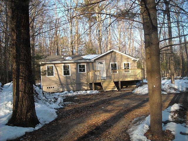 2nd image of 102 Planetree Ln