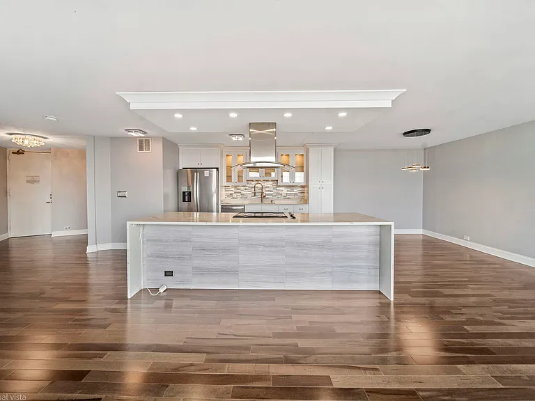 505 N Lake Shore Dr #6001 — Photo 3