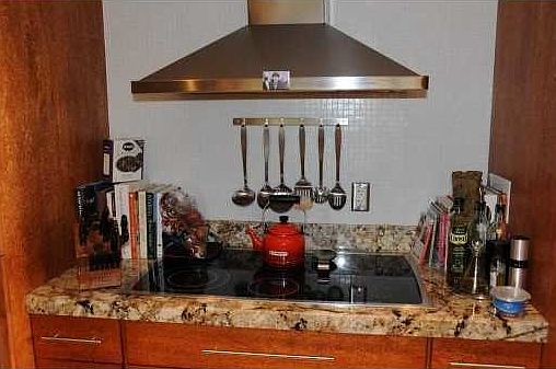 3rd image of 3055 NE 183rd Ln