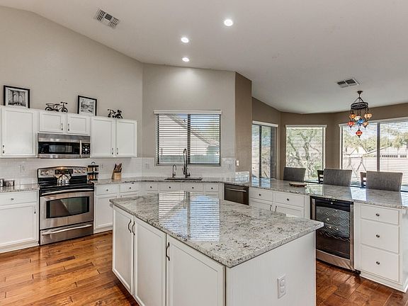 5th image of 21984 E Cherrywood Dr