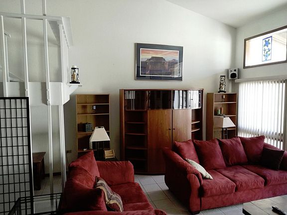 3rd image of 1415 Desert Willow Dr