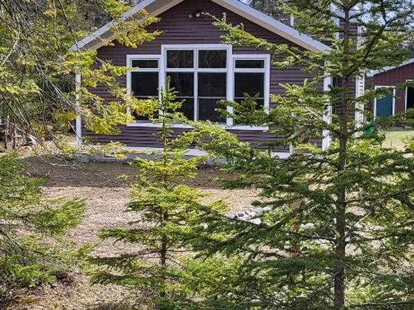 1402 McDougall St, Bois Blanc Island, MI 49775