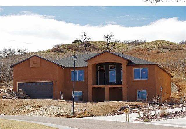 2nd image of 2360 Courtney Dr