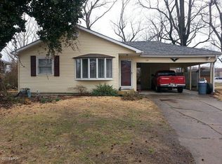 132 Circle Dr, Herrin, IL 62948