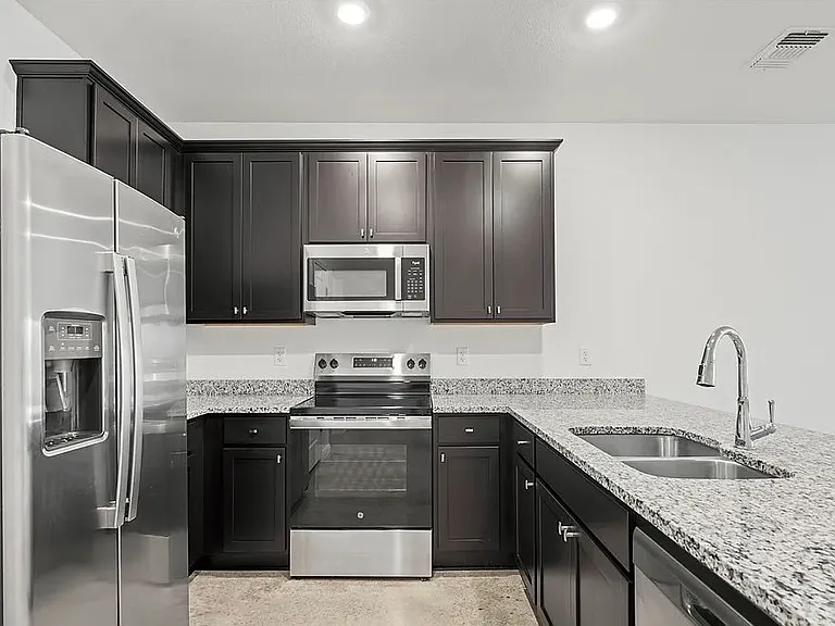 916 Wax Myrtle Ct #A — Photo 5