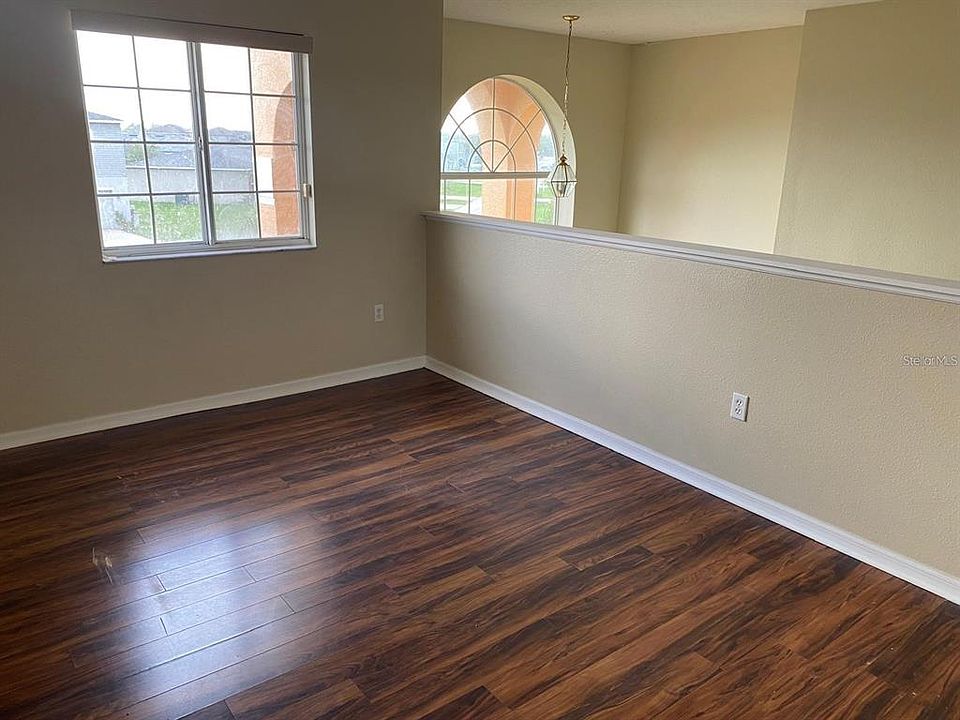 1st image of 2299 Rock Dr #2299