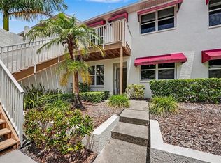 1400 Waterview Dr W #102, Largo, FL 33771