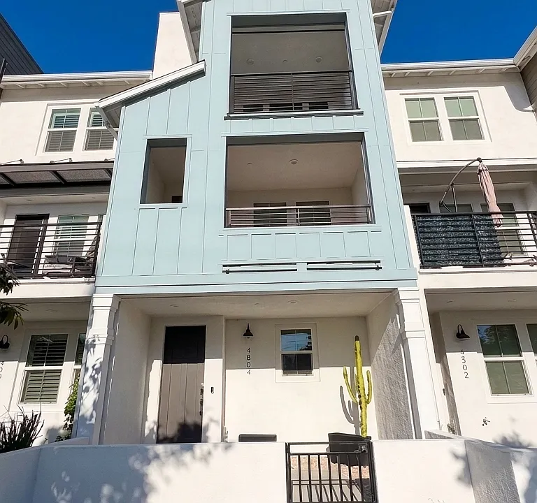 4804 Long Beach Blvd