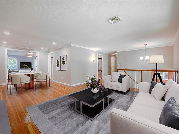 4th image of 137 Naugler Ave