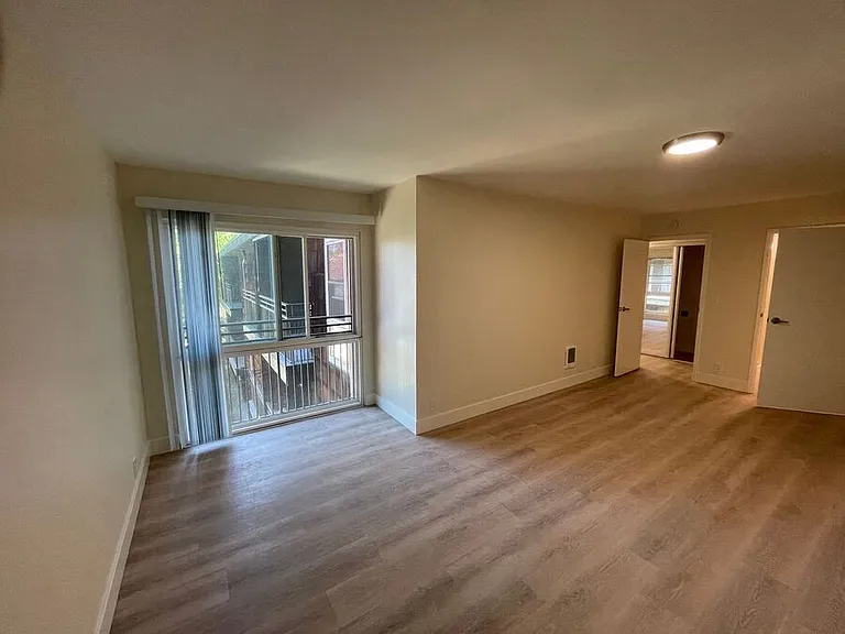 2309 Blake St, Berkeley — Photo 16