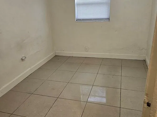 228 NW 13 Court, Dania Beach, FL 33004