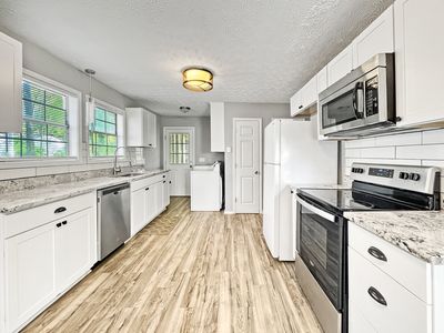 2391 Melody Ln NW, Kennesaw, GA, 30152