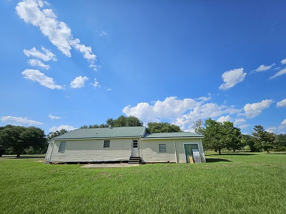2nd image of 1522 Peach Tree Ln