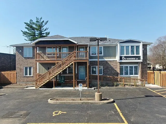 5 S Virginia Rd #8
