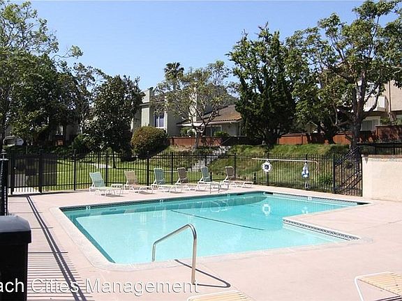 5th image of 18581 Vallarta Dr
