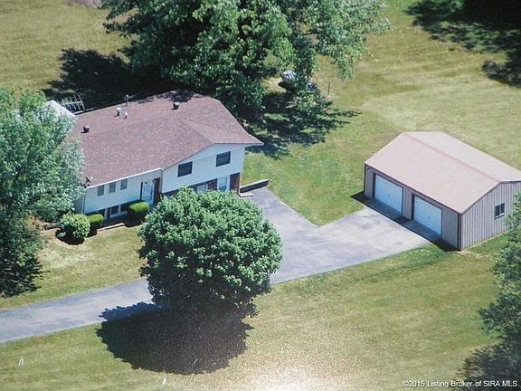 2nd image of 1195 Driftwood Dr NE