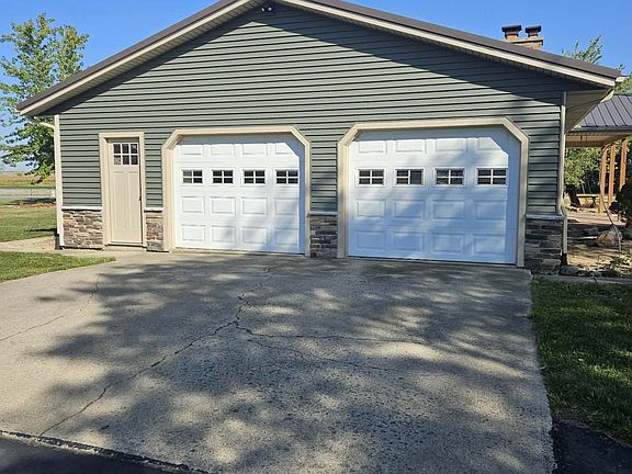 4th image of 4337 Road 162