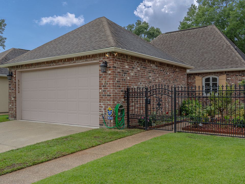 1st image of 3932 Woodland Hill Ct
