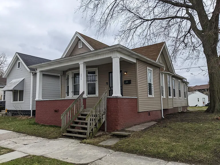 2273 Mayville Pl — Photo 13