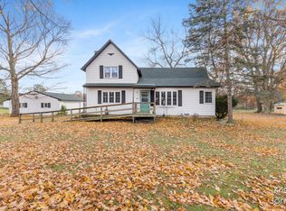 438 133rd Ave, Wayland, MI 49348