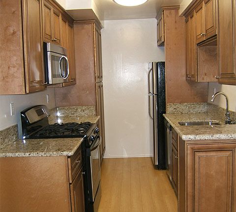 4th image of 1420 S Saltair Ave APT 4