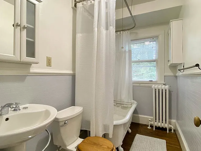 118 Wait Ave — Photo 20