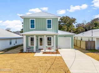 624 Dolphin Dr, Panama City Beach, FL 32413