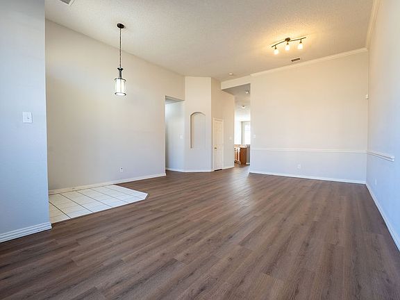 Entry/Formal Living/Dining