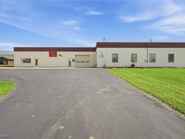 1379 S Chillicothe Rd, Aurora, OH 44202