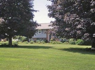 5440 Dobler Rd, Girard, PA 16417