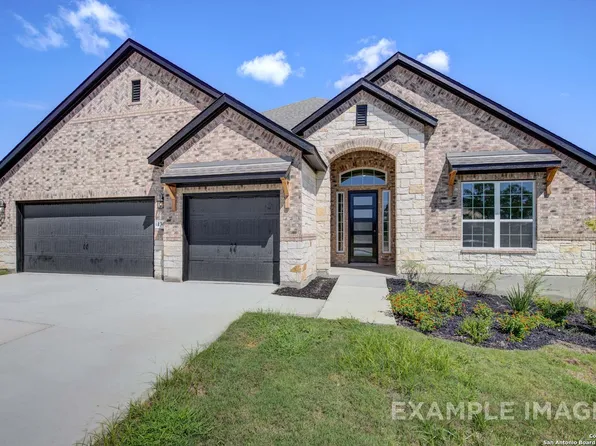 234 Kari Drive, Castroville, TX 78009