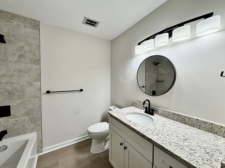 4512 Whitechapel Ct — Photo 36