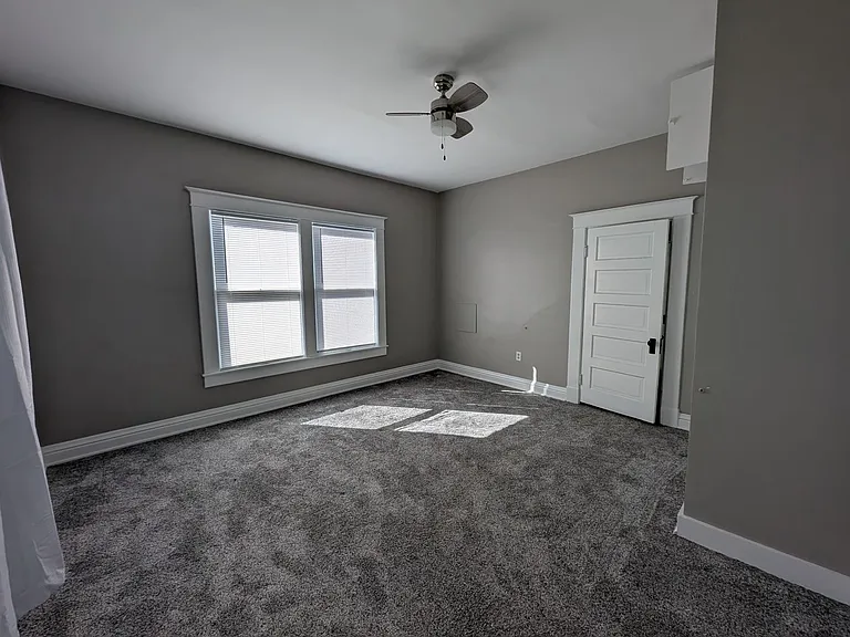 709 Pendleton Ave — Photo 22