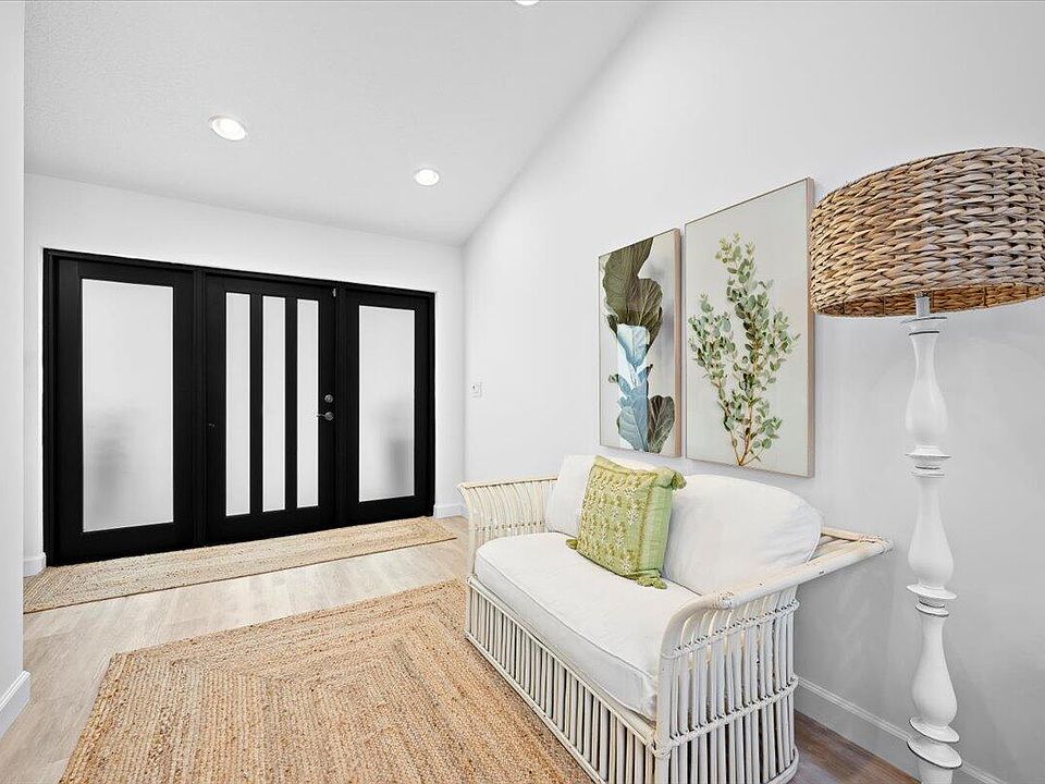 1st image of 17 Glengary Road