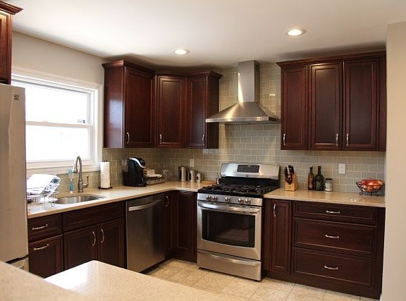 2nd image of 1802 Jerusalem Ave