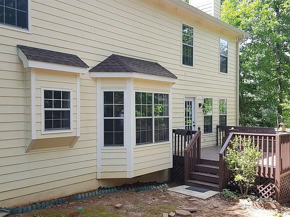 4th image of 349 Grove Hill Dr
