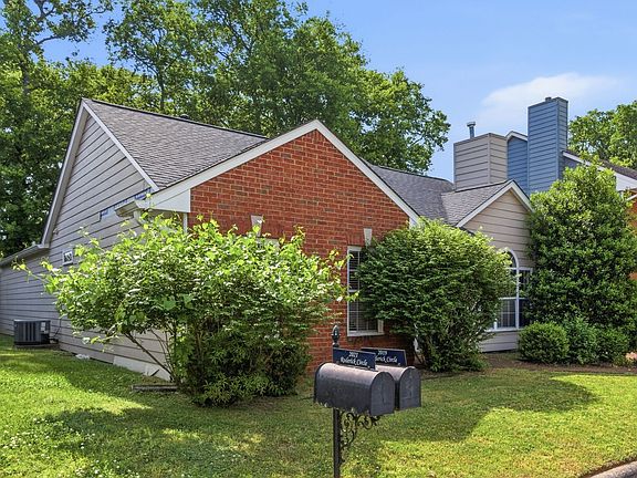 2nd image of 2019 Roderick Cir