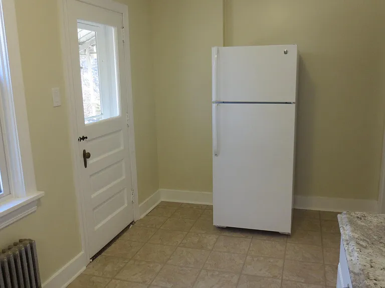 163 Morrison Dr — Photo 7