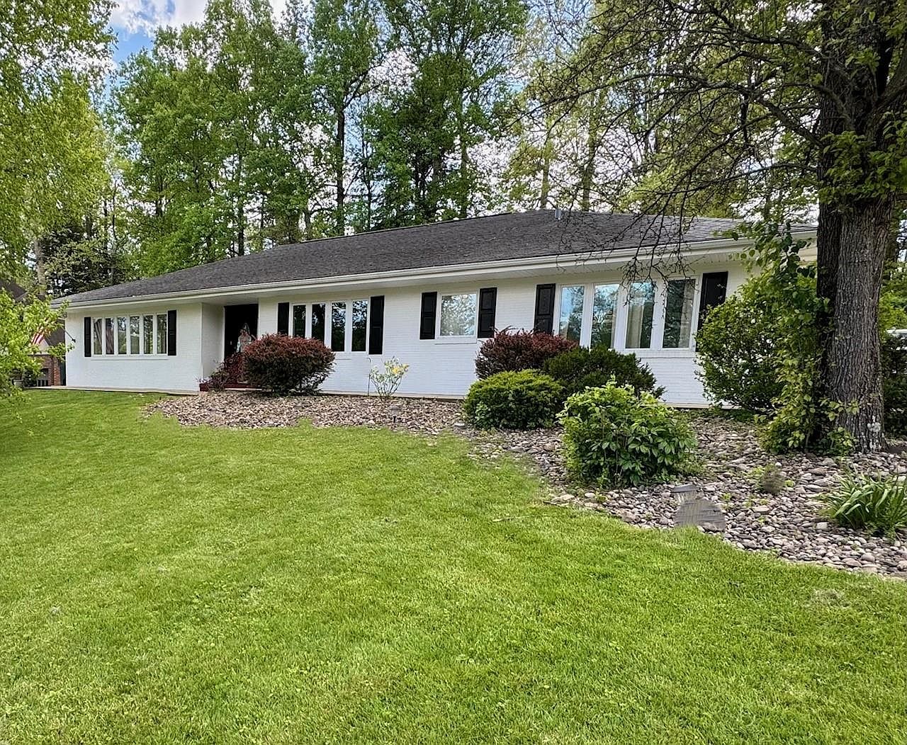 208 Bellefonte Dr, Ashland, KY 41101 MLS 56846 Zillow