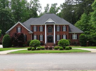 132 Holly Leaf Ln, Lexington, SC 29072