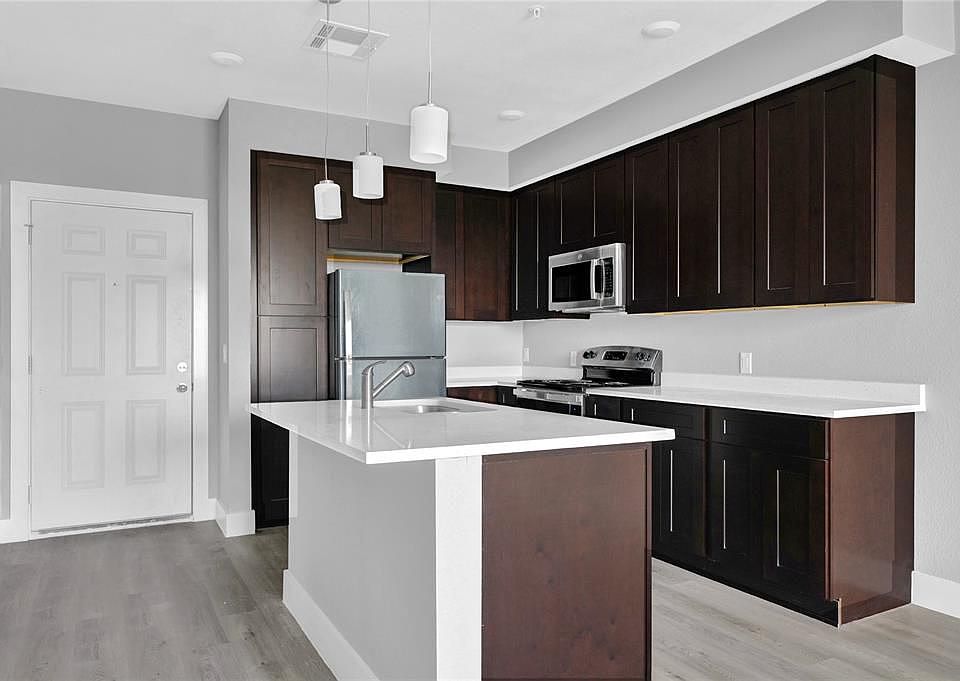1st image of 1100 Highway 90 W #102