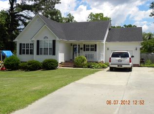 414 Rapids St, Roanoke Rapids, NC 27870